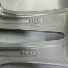 Laden Sie das Bild in den Galerie-Viewer, 1x Alufelge 18 Zoll 8.0" 5x108 27ET 9688278377 Peugeot Rim Wheel FEL1267824998ao