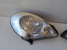 Laden Sie das Bild in den Galerie-Viewer, Frontscheinwerfer Renault Kangoo 260106220R 260603401R LED Rechts oder Links