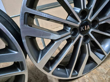 Laden Sie das Bild in den Galerie-Viewer, 4x Alufelge 17 Zoll 6.5" 4x100 52910-H8600 Kia Rio IV Stonic Rim Wheel FEL5145625803ry