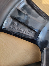Load image into Gallery viewer, 1x Alufelge 18 Zoll 8.0" 5x112 32ET Glanz Schwarz A2144012200 Mercedes-Benz FEL6844854307al