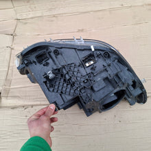 Load image into Gallery viewer, Frontscheinwerfer BMW 1 F21 F20 7229677 Xenon Rechts Scheinwerfer Headlight SCH5123796910lp