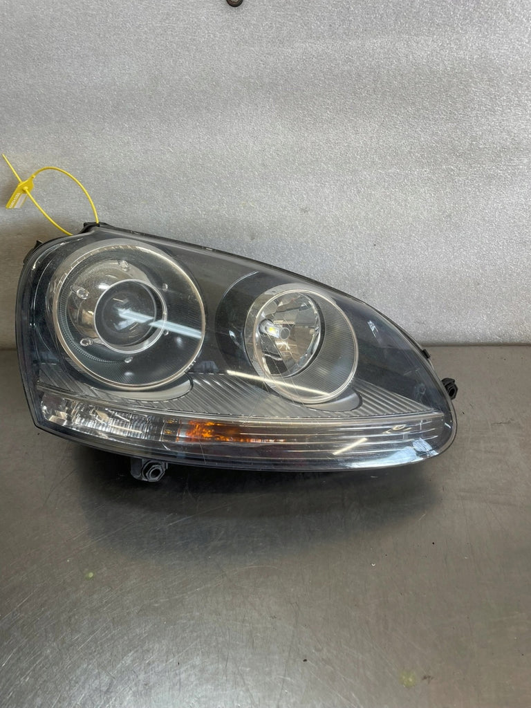 Frontscheinwerfer VW Golf V I 1K6941032 Rechts Scheinwerfer Headlight SCH8260866074nm