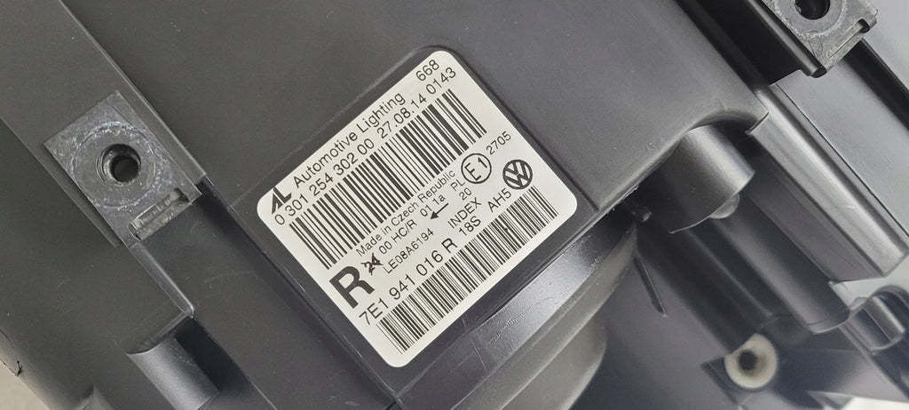 Frontscheinwerfer VW Transporter 7E1941016R Rechts Scheinwerfer Headlight