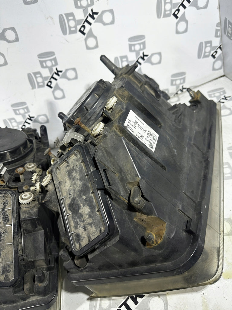 Frontscheinwerfer Volvo 82304585 82304599 Ein Satz Scheinwerfer Headlight SCH7065892978nu