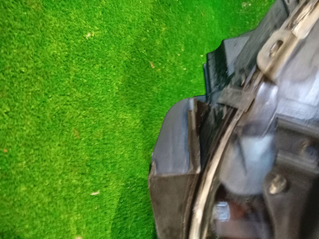 Frontscheinwerfer Mercedes-Benz W246 A2468207261 Bi-Xenon Rechts Headlight SCH9019130853qa