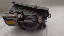 Laden Sie das Bild in den Galerie-Viewer, Frontscheinwerfer VW Passat Xenon Rechts Scheinwerfer Headlight SCH2935549320cd