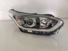 Laden Sie das Bild in den Galerie-Viewer, Frontscheinwerfer Kia Ceed 92102-J7050 Rechts Scheinwerfer Headlight SCH1856707408ef