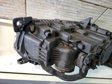 Laden Sie das Bild in den Galerie-Viewer, Frontscheinwerfer Citroën C5 III 89901888 Links Scheinwerfer Headlight
