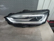 Laden Sie das Bild in den Galerie-Viewer, Frontscheinwerfer Audi A5 8W6941005C Xenon Links Scheinwerfer Headlight SCH8411623967zq