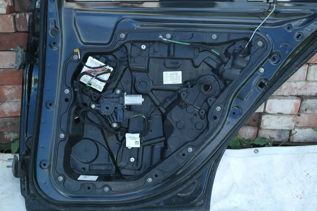 Tür Mercedes-Benz W205 06174C A2057320410 Hinten Rechts Door Porta Porte