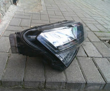 Laden Sie das Bild in den Galerie-Viewer, Frontscheinwerfer Skoda Superb III 3V1941016C Full LED Rechts Headlight SCH6251671941sd