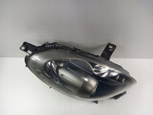 Laden Sie das Bild in den Galerie-Viewer, Frontscheinwerfer Alfa Romeo Giulietta LED Rechts Scheinwerfer Headlight SCH3176939870ye