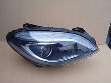 Laden Sie das Bild in den Galerie-Viewer, Frontscheinwerfer Mercedes-Benz W246 A2468207261 Xenon Rechts Headlight