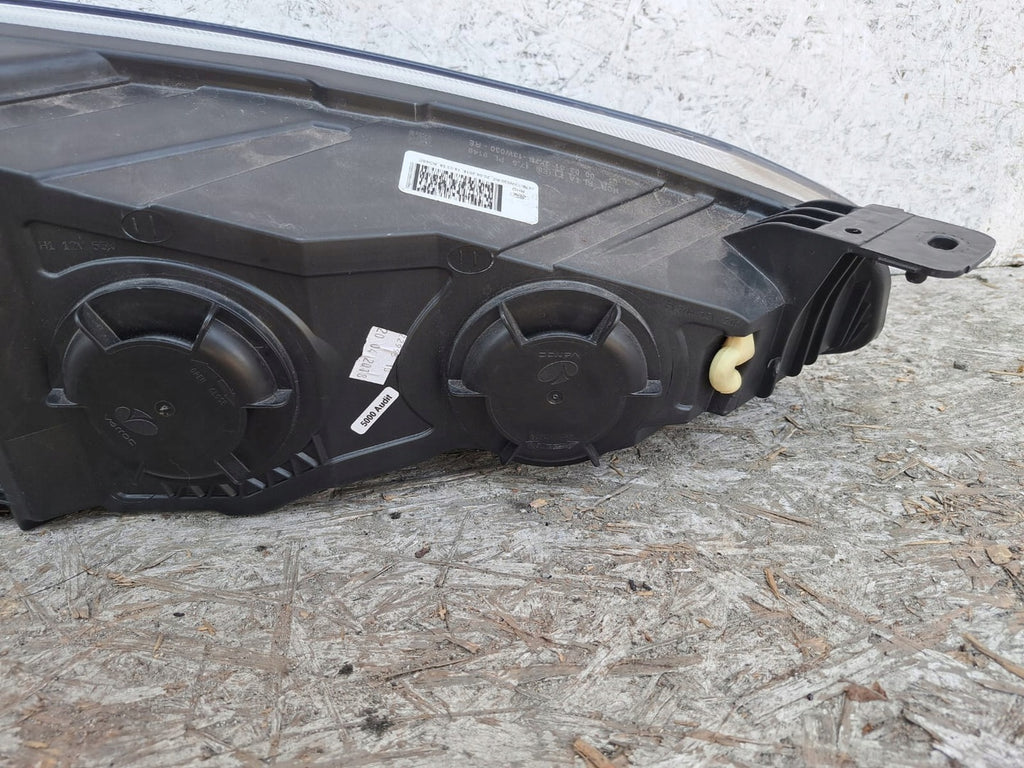 Frontscheinwerfer Ford Focus JX7B-13E014-AE JX7B-13E015-AE LED Rechts oder Links