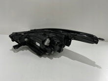 Laden Sie das Bild in den Galerie-Viewer, Frontscheinwerfer Toyota Highlander 1000-8A06K Rechts Scheinwerfer Headlight SCH7059605312lh