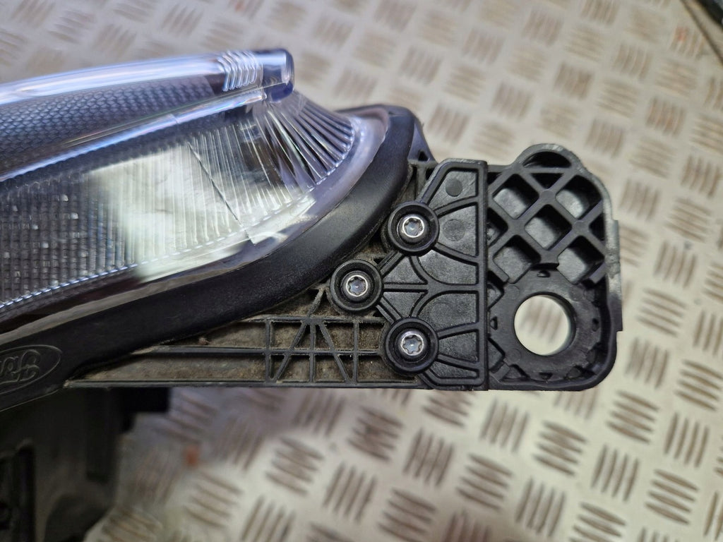 Frontscheinwerfer Ford Focus IV LED Ein Stück (Rechts oder Links) Headlight