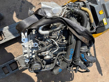 Laden Sie das Bild in den Galerie-Viewer, Motor Mercedes-Benz W247 W177 282814 1.3 CGI Benzin Engine Unkomplett MOT7029701590jb