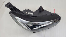 Laden Sie das Bild in den Galerie-Viewer, Frontscheinwerfer Opel Grandland YP00162680 Full LED Rechts Headlight SCH8025348547yi