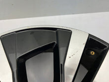 Laden Sie das Bild in den Galerie-Viewer, 1x Alufelge 17 Zoll 7.5&quot; 5x108 32327081 Volvo Xc60 Xc40 Rim Wheel