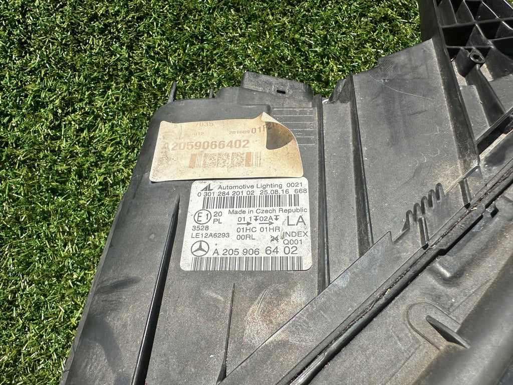 Frontscheinwerfer Mercedes-Benz W205 A2059066402 Rechts Scheinwerfer Headlight SCH8000349150tx