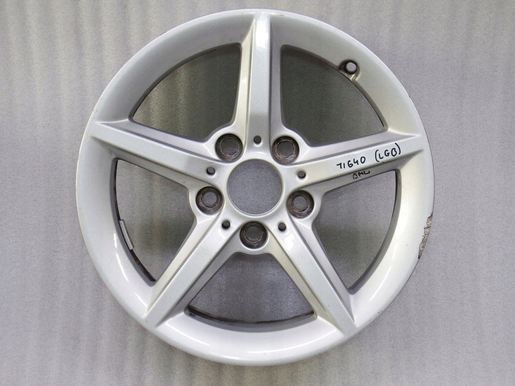 1x Alufelge 16 Zoll 7.0" 5x120 40ET 6866302 BMW 1 F21 F20 Rim Wheel