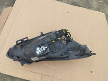 Load image into Gallery viewer, Frontscheinwerfer Opel Corsa D 13186381 Links Scheinwerfer Headlight