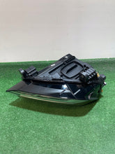 Laden Sie das Bild in den Galerie-Viewer, Frontscheinwerfer Audi Q2 81A941012 Rechts Scheinwerfer Headlight SCH7160122040qn