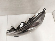 Laden Sie das Bild in den Galerie-Viewer, Frontscheinwerfer Mitsubishi Grandis Links Scheinwerfer Headlight
