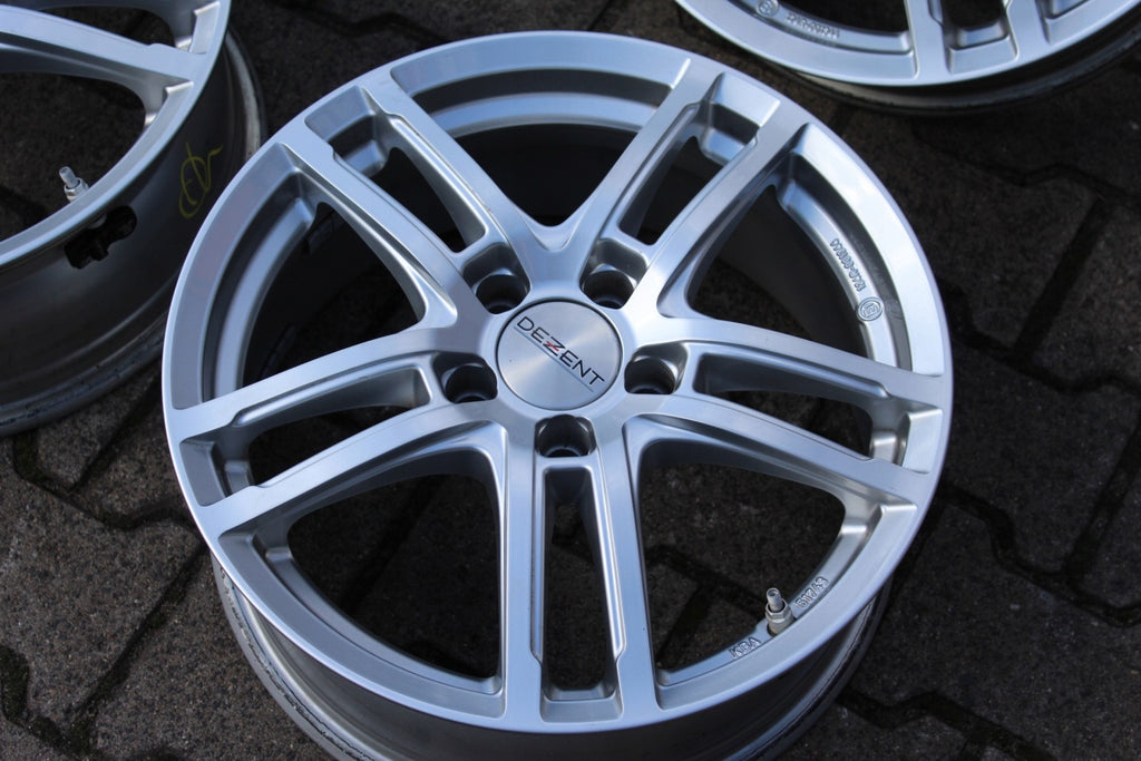 4x Alufelge 17 Zoll 7.0" 5x112 44 5ET Glanz Silber KBA-51743-KBA Audi I FEL2270256738uv