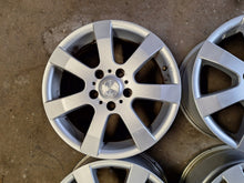 Load image into Gallery viewer, 4x Alufelge 16 Zoll 6.5" 5x114.3 45ET Glanz Silber Nissan Qashqai I Kadjar FEL5457379926cf