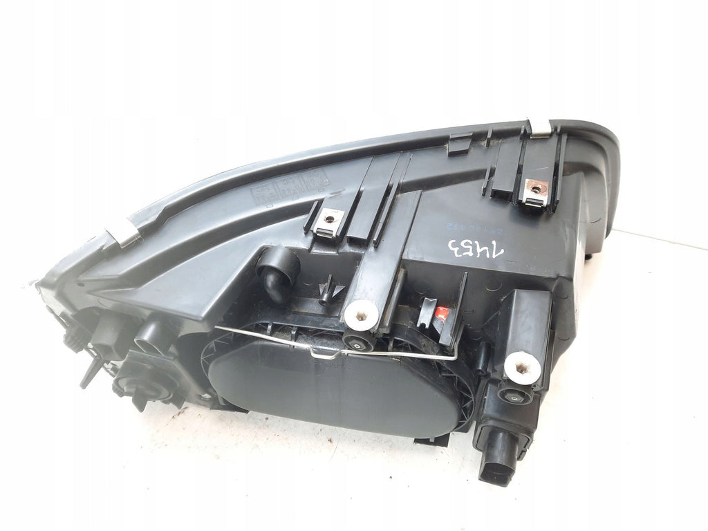 Frontscheinwerfer VW Transporter Caravelle 304411175L Links Headlight SCH2865224534tj
