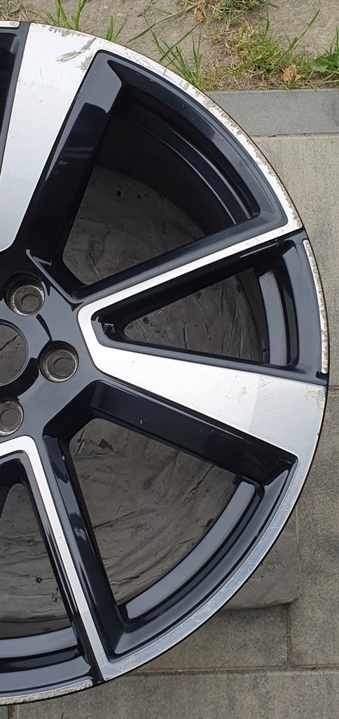 1x Alufelge 20 Zoll 9.0" 5x108 53ET 32134524KOD 87169090 Polestar 2 V60 I FEL3419281816um
