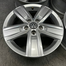 Laden Sie das Bild in den Galerie-Viewer, 4x Alufelge 17 Zoll 7.0" 5x120 55ET Glanz Silber 7E0601025P VW Multivan FEL2424943759cy