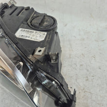 Laden Sie das Bild in den Galerie-Viewer, Frontscheinwerfer BMW 5 F11 F10 7460602 Rechts Scheinwerfer Headlight SCH1402938967wy