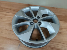 Laden Sie das Bild in den Galerie-Viewer, 1x Alufelge 16 Zoll 6.5&quot; 4x108 44ET 403009007 Renault Rim Wheel