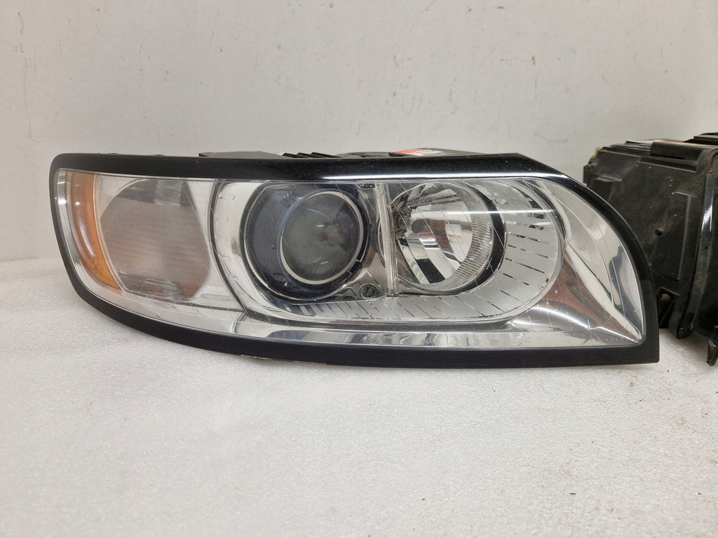 Frontscheinwerfer Volvo S40 V50 31299617 31299618 Xenon Rechts oder Links SCH7837834143ax