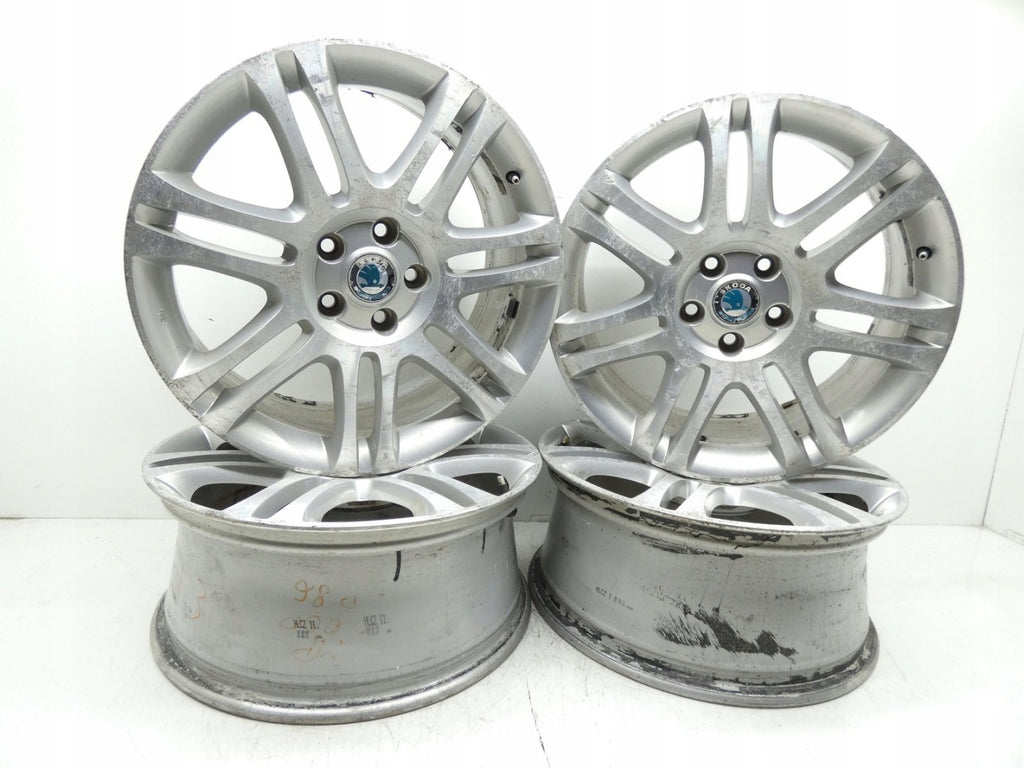 4x Alufelge 18 Zoll 7.5" 5x112 46ET Glanz Silber 3T0601025E Skoda Superb Ii FEL9757824018oo