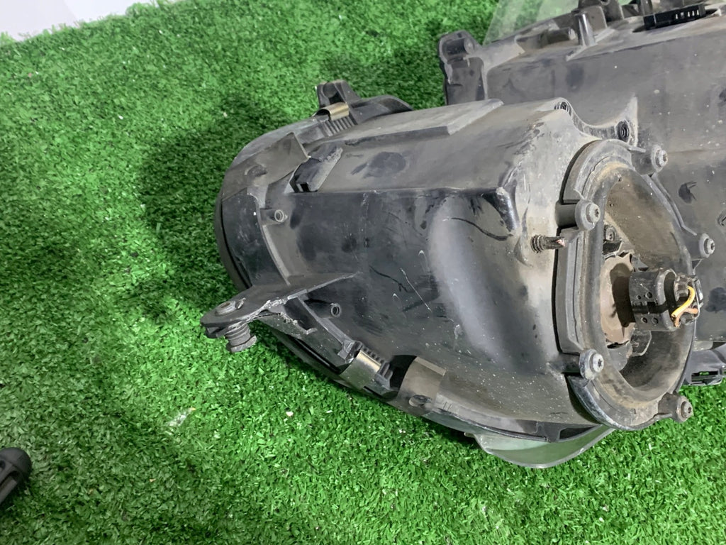 Frontscheinwerfer Mercedes-Benz W211 Xenon Links Scheinwerfer Headlight SCH5815102706is