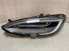 Laden Sie das Bild in den Galerie-Viewer, Frontscheinwerfer Tesla Model S 0020203812 LED Links Scheinwerfer Headlight SCH9121764002il