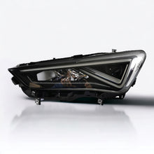 Laden Sie das Bild in den Galerie-Viewer, Frontscheinwerfer Seat Tarraco 5FJ941007F LED Links Scheinwerfer Headlight