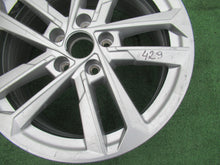 Load image into Gallery viewer, 1x Alufelge 17 Zoll 6.5&quot; 5x112 43ET Silber 8Y0601025L Audi A3 Rim Wheel