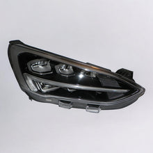 Laden Sie das Bild in den Galerie-Viewer, Frontscheinwerfer Ford Focus JX7B-13E014-AB Full LED Rechts Headlight