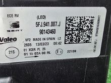 Laden Sie das Bild in den Galerie-Viewer, Frontscheinwerfer Seat Tarraco 5FJ941007J Full LED Links Scheinwerfer Headlight