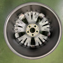 Load image into Gallery viewer, 1x Alufelge 17 Zoll 6.5&quot; 5x100 50ET Glanz Graphit PW457-0D005 Mg Rim Wheel