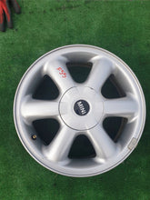 Load image into Gallery viewer, 1x Alufelge 15 Zoll 4x100 6769405 Mini R56 Coupe Rim Wheel FEL7605257816ux