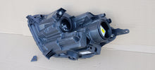 Laden Sie das Bild in den Galerie-Viewer, Frontscheinwerfer Ford Ecosport GN15-13D154-DE Rechts Scheinwerfer Headlight SCH1614610677zv