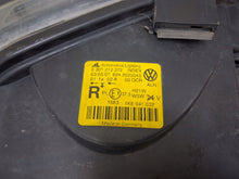 Laden Sie das Bild in den Galerie-Viewer, Frontscheinwerfer VW Golf V 1K6941032 Xenon Rechts Scheinwerfer Headlight SCH2364977047wj