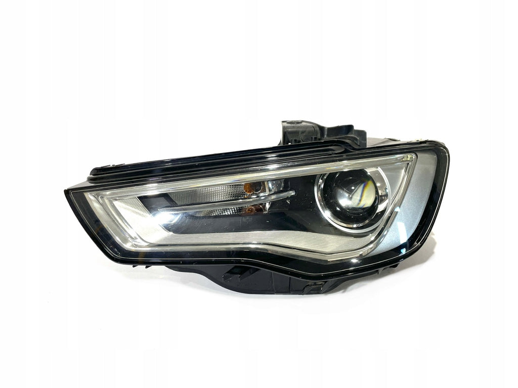 Frontscheinwerfer Audi A3 8V0941005 1EL010740-21 Xenon Links Headlight