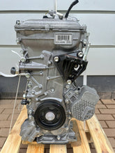Load image into Gallery viewer, Motor Toyota I 2ZR-FXE 1.8 44TKm Hybrid Engine Unkomplett