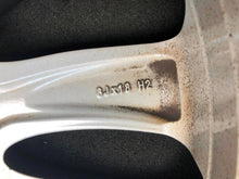 Laden Sie das Bild in den Galerie-Viewer, 1x Alufelge 18 Zoll 8.0&quot; 5x112 57ET 6855094 BMW 2 Active Tourer Gran Rim Wheel